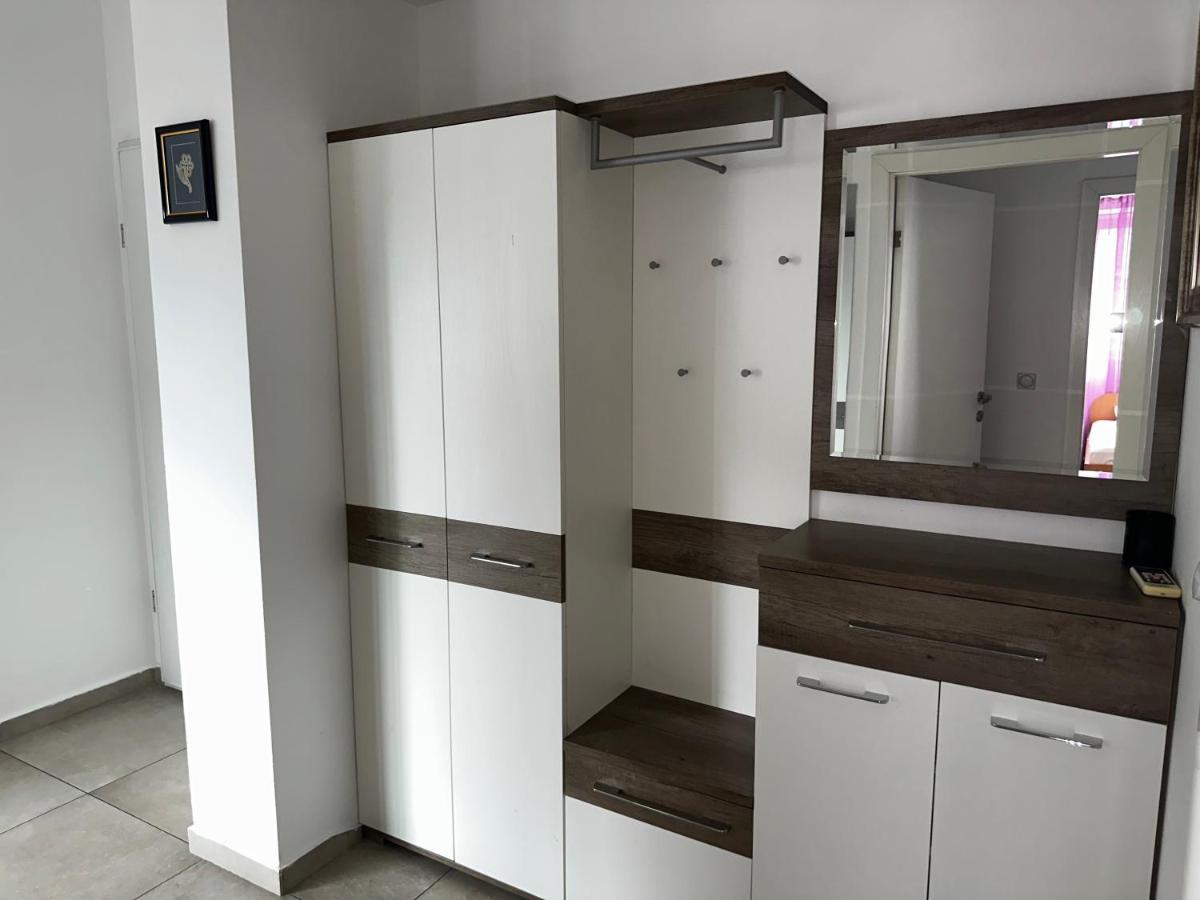 Panorama Apartment *