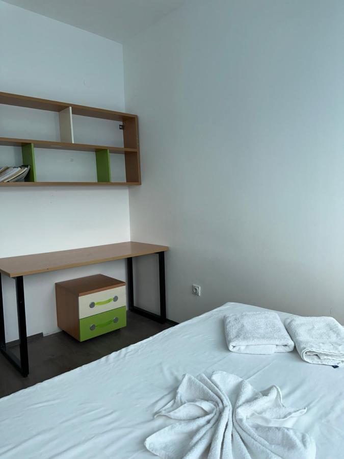 Panorama Apartment *